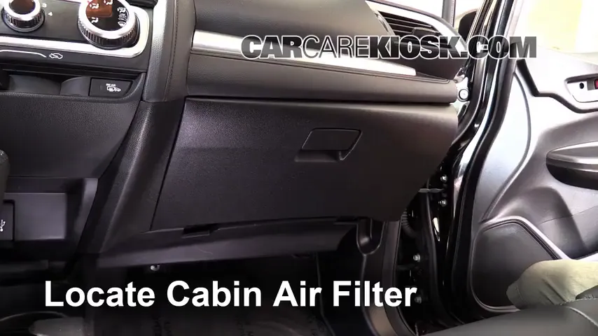 2015 Honda Fit EX 1.5L 4 Cyl. Air Filter (Cabin) Replace